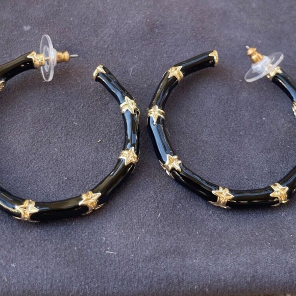 Kenneth Jay Lane Black Bamboo Enamel Hoop Earrings - Picture 2 of 6